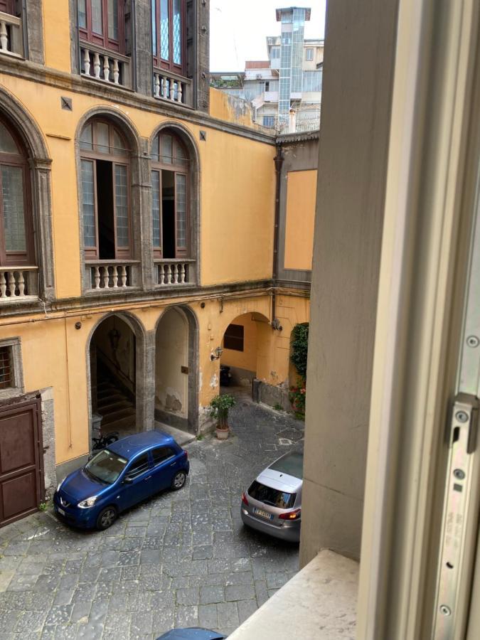 Dimora Donna Elena By Ranieri Bed & Breakfast Naples Exterior photo